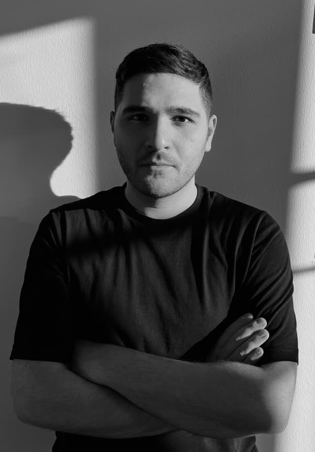 Vahab Afsharian